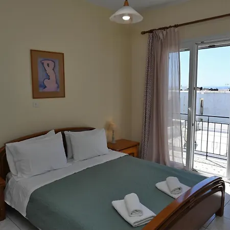 Anna Apartamento Tínos